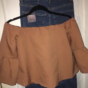 Interchangeable Fall outfit